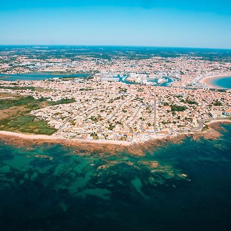 Maison Au Calme Pres Des Plages Poiroux Buitenkant foto
